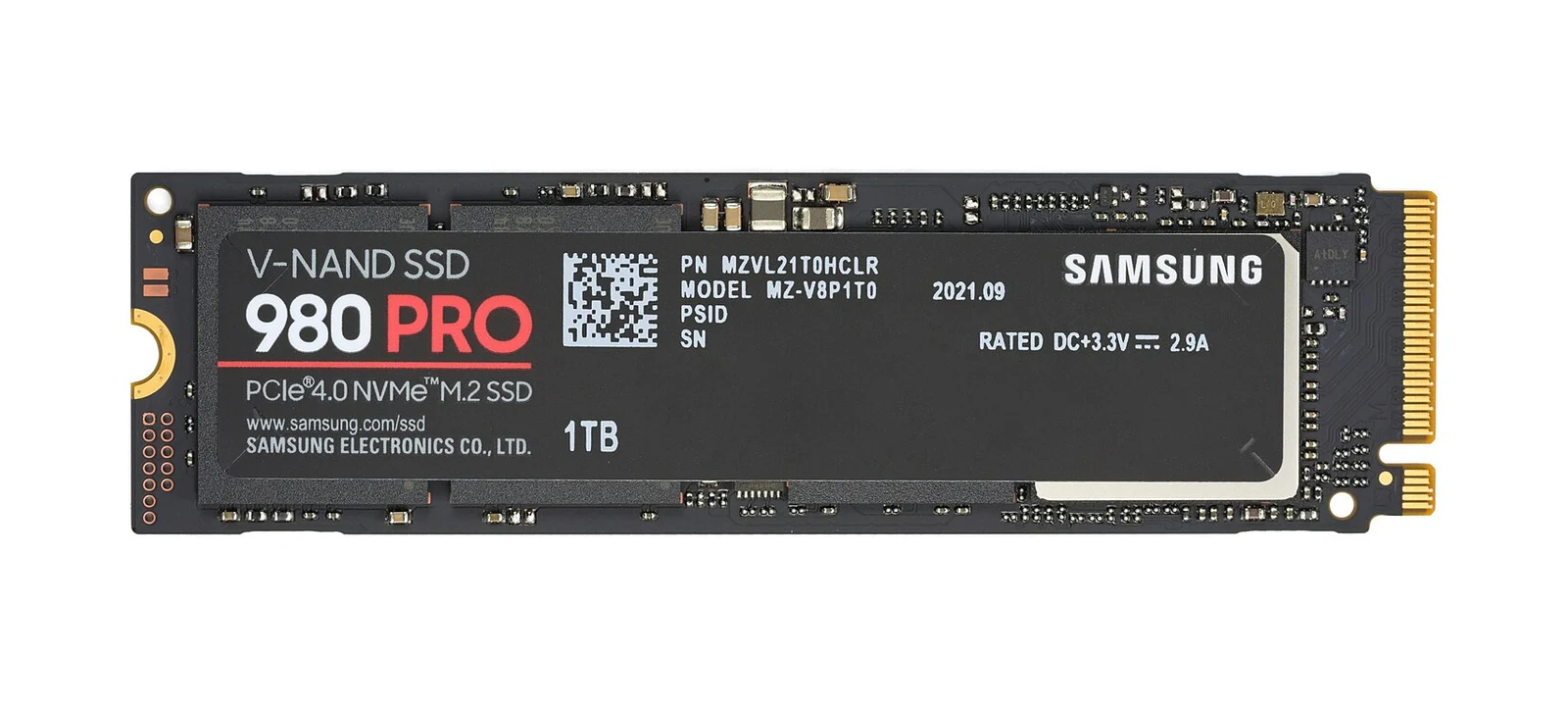 黒い基板にメモリチップを搭載したM.2 2280 NVMe SSD